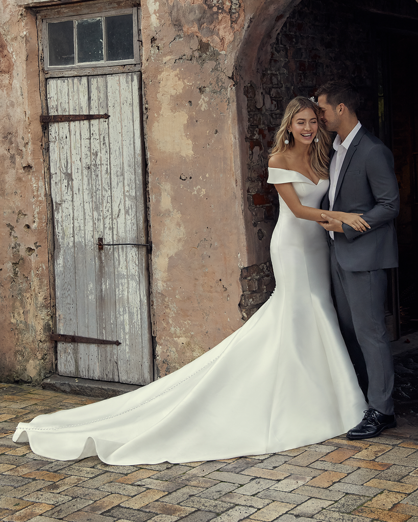 Finding your wedding dress best sale