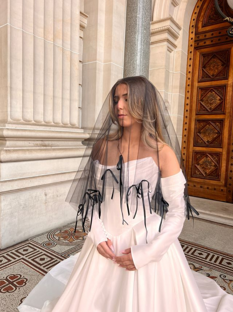 Gina with Sleeves