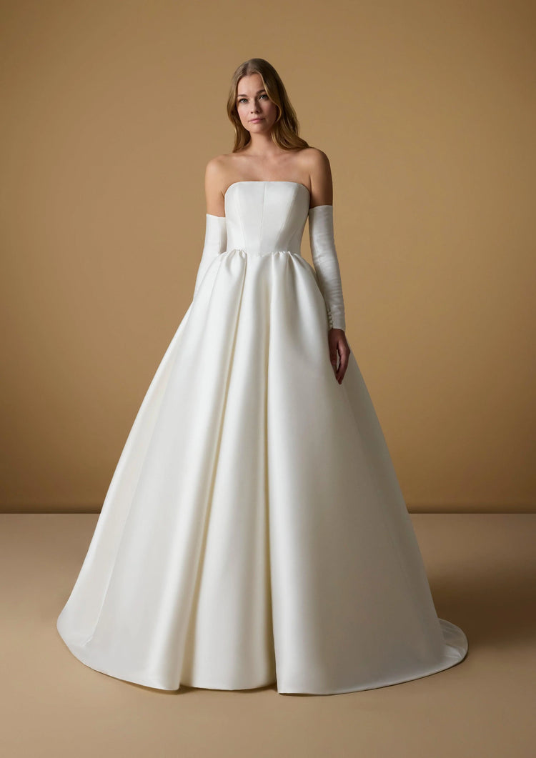 MEPHIS Dress and Sleeves
