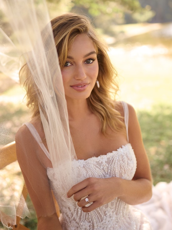Angie Chic Organza Unlined Bodice