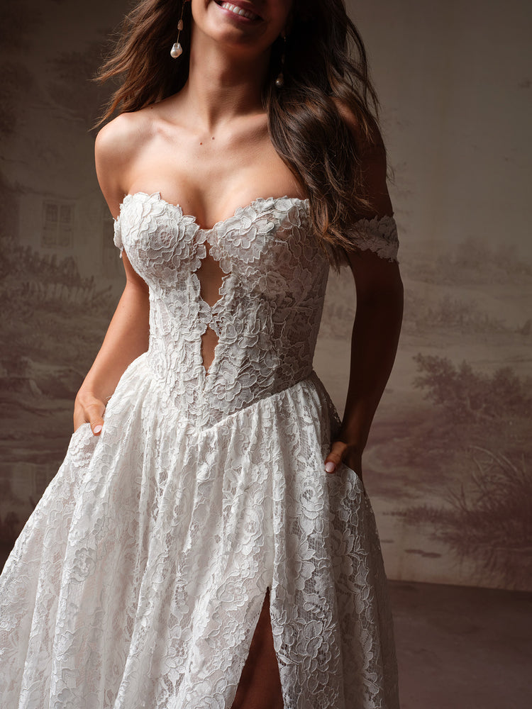 Narelle Unlined Bodice Slit