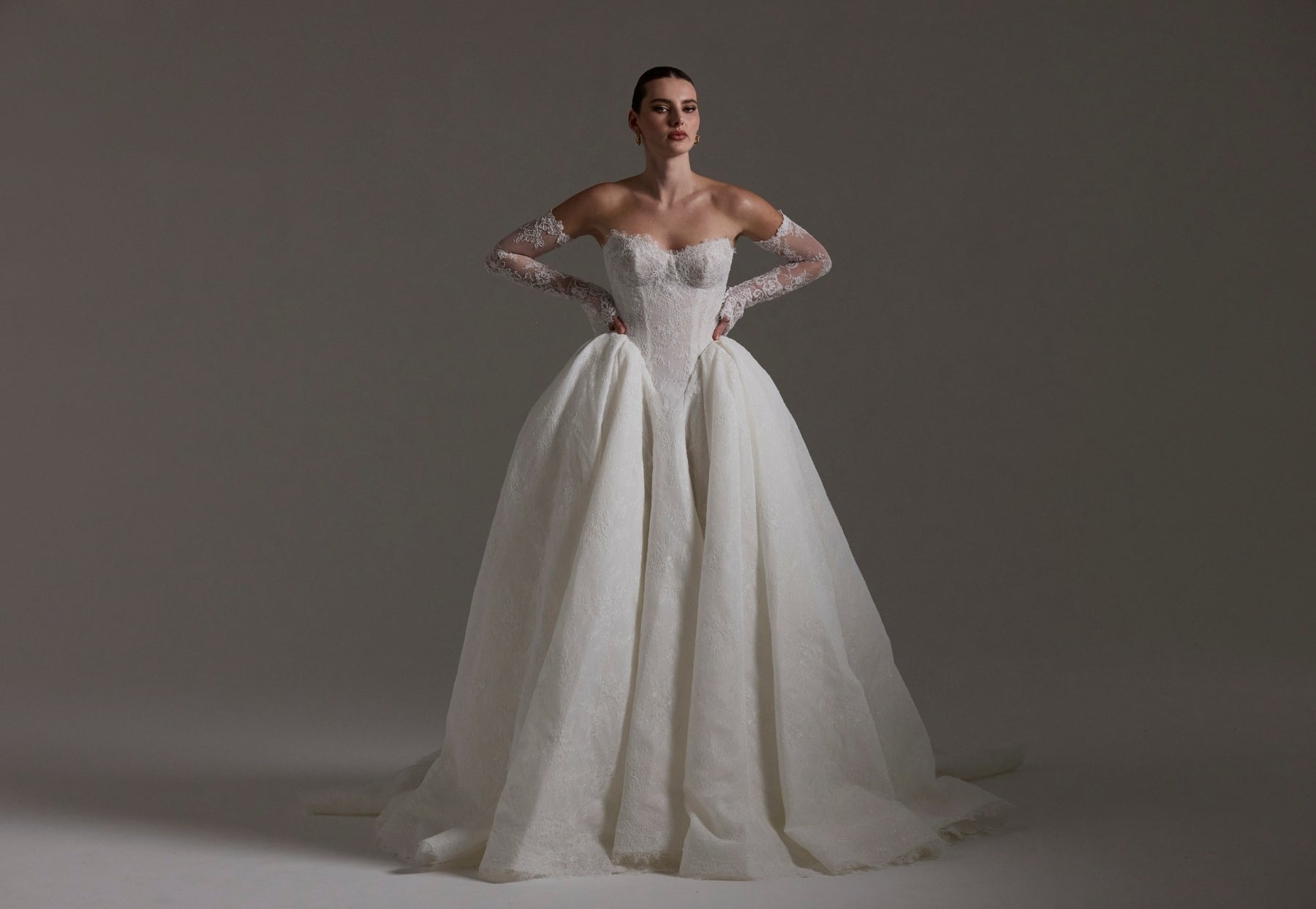 Archela Bridal